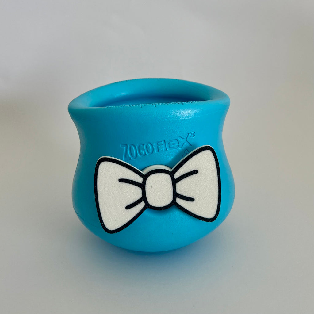 Bow-Tie Toppl Plug